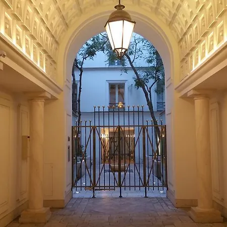 Apartment Rue De La Paix Paris
